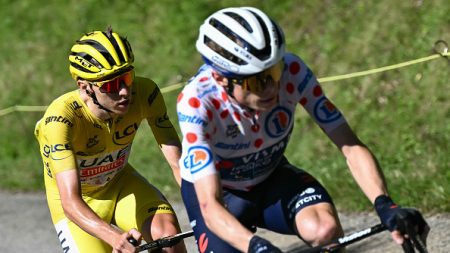 Tour de France : Tadej Pogacar lâche Jonas Vingegaard dans le final de la 15e étape et prend une grosse option sur la victoire finale