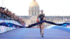 Triathlon: la Française Cassandre Beaugrand sacrée championne olympique