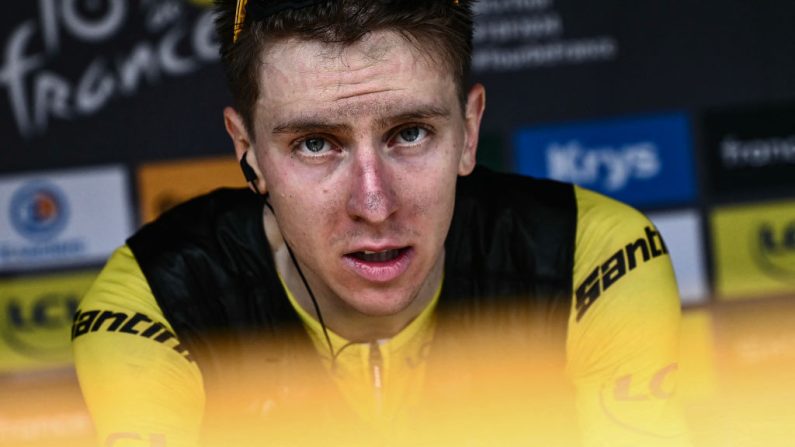 Le cycliste slovène Tadej Pogacar, tout juste vainqueur de son troisième Tour de France, a déclaré forfait pour les Jeux de Paris en invoquant sa "fatigue", a annoncé lundi le Comité olympique slovène. (Photo : MARCO BERTORELLO/AFP via Getty Images)