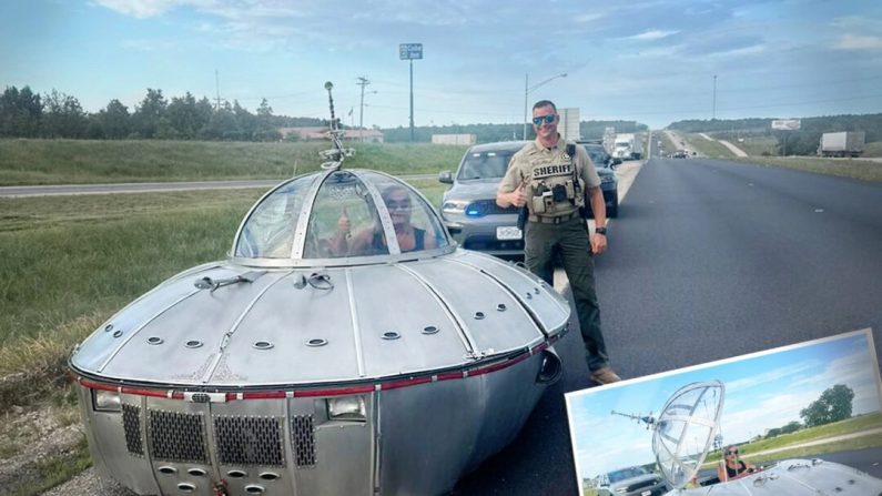 Un véhicule ressemblant à une soucoupe volante a été arrêté par un officier de police du Missouri, le 28 juin. (Illustration : Epoch Times, avec l'aimable autorisation du bureau du shérif du comté de Crawford, États-Unis)