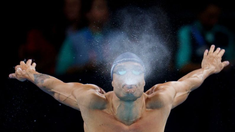 Florent Manaudou  aujourd'hui de décrocher une quatrième médaille consécutive sur 50 m nage libre, alors que Maxime Grousset a renoncé à la finale pour se consacrer au 100 m papillon. (Photo : Adam Pretty/Getty Images)