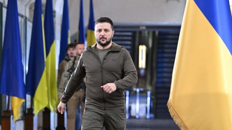 Le Président ukrainien Volodymyr Zelensky a dit vouloir élaborer d'ici à novembre un plan qui servirait de base à un futur sommet pour la paix. (Photo Genya Savilov/AFP via Getty Images)