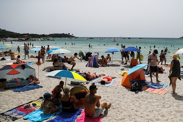 Corse : le maire de Lecci prend un arrêté interdisant le port du burkini sur ses plages