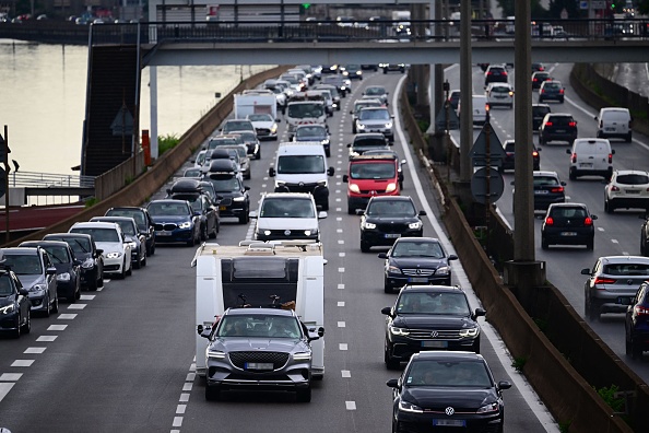 Chassé-croisé : plus de 1000 kilomètres de bouchons cumulés