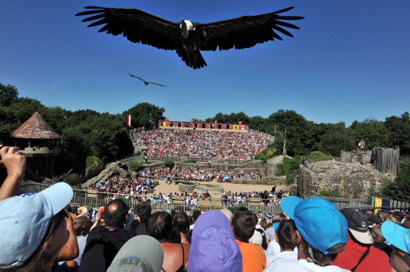 Vue sur le parc du Puy du Fou aux Épesses, en Vendée.  (FRANK PERRY/AFP via Getty Images)