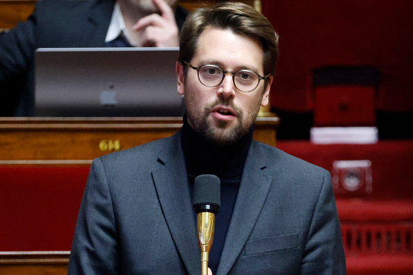 Une "grande coalition" du NFP avec d'autres forces politiques jugée "impossible" par le député écologiste Benjamin Lucas