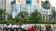 Bangladesh : le chef de l’armée déclare qu’il va « former un gouvernement intérimaire »