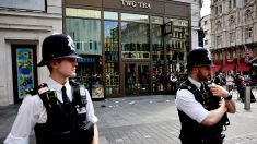 Une femme et une fille de 11 ans blessées au couteau dans le centre de Londres