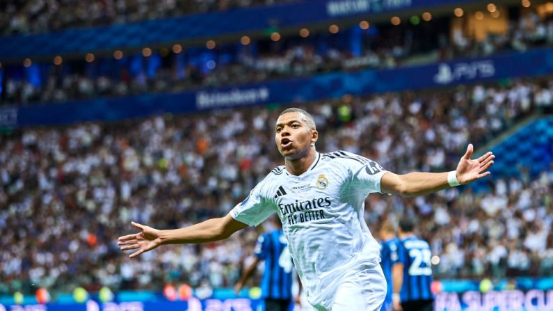 "J'attendais ce moment depuis longtemps" a réagi mercredi l'attaquant français Kylian Mbappé après son premier but pour ses grands débuts avec le Real Madrid en finale de la Supercoupe d'Europe. (Photo : Adam Nurkiewicz/Getty Images)