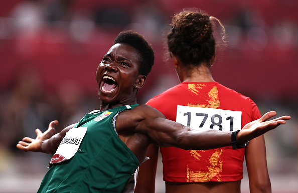 Odile Ahouanwanou de l'équipe du Bénin durant les éliminatoires du 200m de l'heptathlon féminin lors de la douzième journée des Jeux Olympiques de Tokyo 2020, le 04 août 2021. (Photo Ryan Pierse/Getty Images)