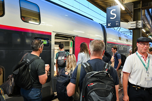 La SNCF n'acceptera plus les chèques vacances papier à partir du 1er janvier