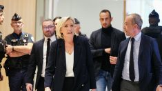 Procès des assistants européens du FN : Marine Le Pen affirme « n’avoir violé aucune règle »