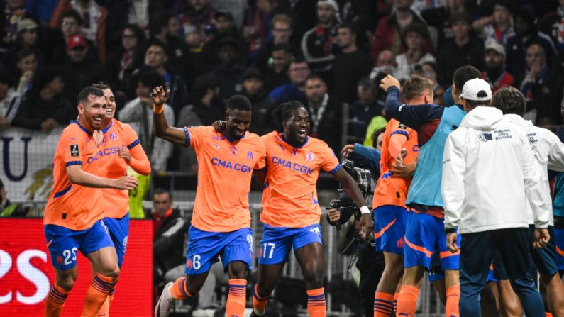 Exceptionnel OM, exceptionnel scénario, l'OM a tout de même réussi à battre Lyon 3-2 sur son terrain, dimanche au bout d'un match époustouflant. (Photo : JEFF PACHOUD/AFP via Getty Images)