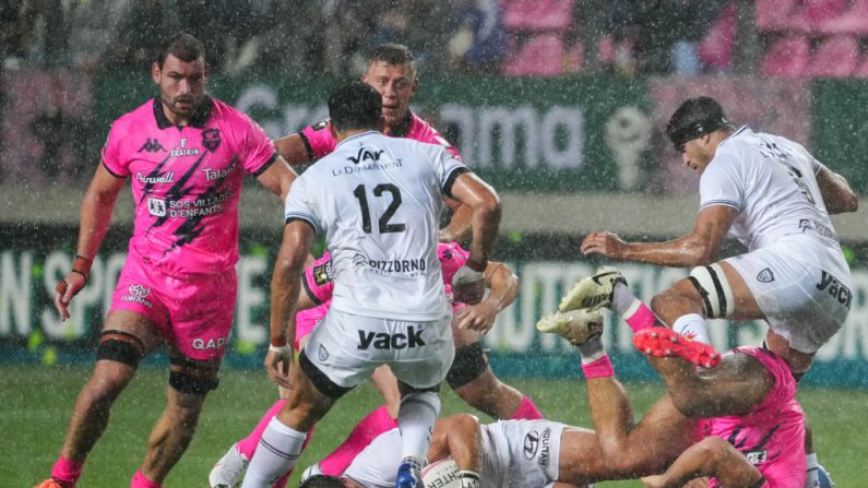 Au terme d'une partie fermée, Toulon, plus solide mais sans briller, a dominé le Stade français 14-10, dans un duel entre deux équipes en quête de confiance. (Photo : DIMITAR DILKOFF/AFP via Getty Images)