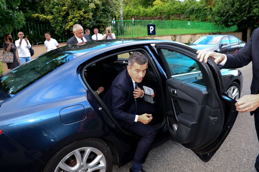 Gardes du corps, voitures avec chauffeurs : voici tous les dispositifs dont disposent les différents ministres