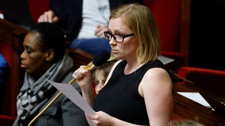 « Intifada », « enfants de Pétain » : Ritchy Thibault, collaborateur de la députée LFI Ersilia Soudais, interdit d’accès à l’Assemblée