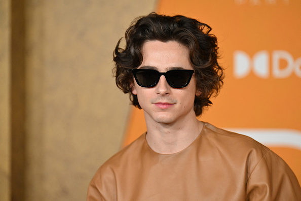 L'acteur franco-américain Timothee Chalamet arrive à la première de « Dune : Part Two » au Josie Robertson Plaza au Lincoln Center le 25 février 2024 à New York. (ANGELA WEISS/AFP via Getty Images)