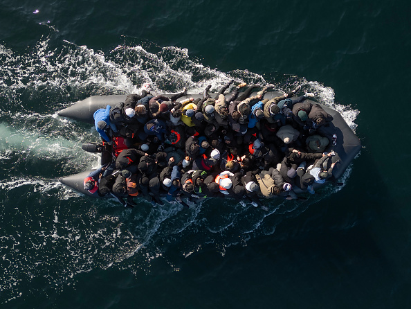 Migrants irréguliers : un nourrisson de quatre mois décède lors d'un naufrage dans la Manche