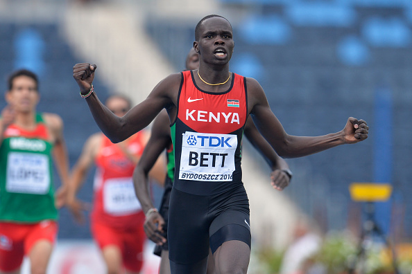 Kipyegon Bett du Kenya participe au 800 mètres masculin lors des Championnats du monde U20 de l'IAAF au stade Zawisza le 24 juillet 2016 à Bydgoszcz, en Pologne. (Adam Nurkiewicz/Getty Images for IAAF)