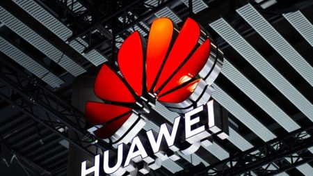 Ex-élue locale, ancien ministre : Huawei soupçonné d’atteinte à la probité en France