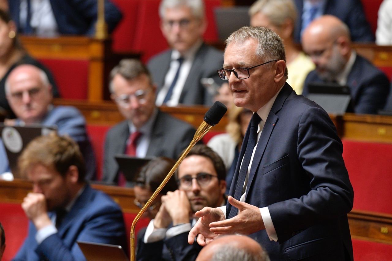 Philippe Juvin : "L'augmentation inappropriée des impôts et des taxes va appauvrir le pays"