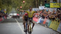 Christophe Laporte vainqueur, dimanche d’un Paris-Tours humide et boueux