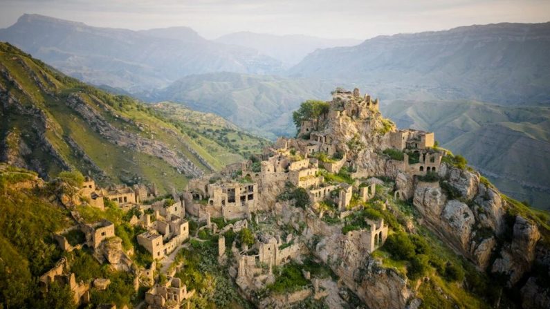 Les ruines de Gamsutl, au Daghestan, en Russie (Shutterstock/Alexander Manzyuk)