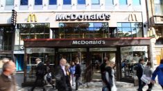 Paris : un homme de soixante ans tué par balle dans un McDo, le tireur interpellé