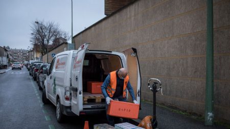 Nîmes : pas moins de six camions de la Banque alimentaire ont été incendiés, les bénévoles sont « choqués et dépités »