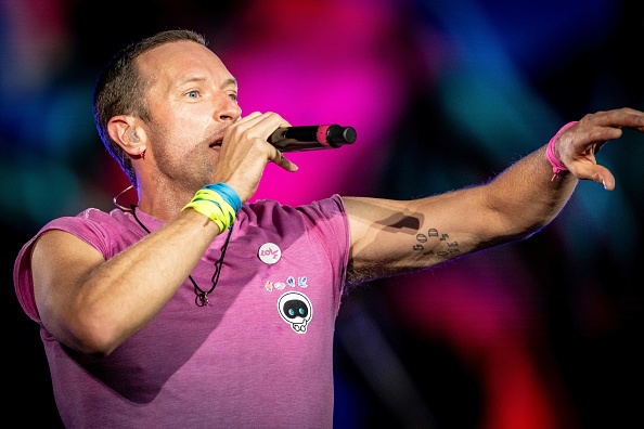 Le chanteur britannique Chris Martin du groupe britannique Coldplay.   (MADS CLAUS RASMUSSEN/Ritzau Scanpix/AFP via Getty Images)