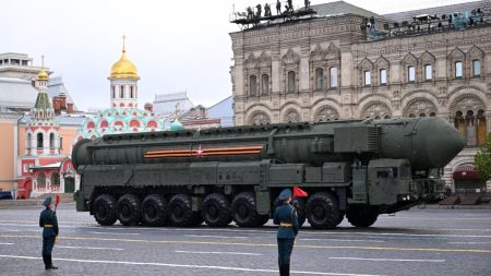 La Russie a frappé l’Ukraine avec un missile balistique hypersonique, pour Washington c’est le Kremlin qui « provoque l’escalade »