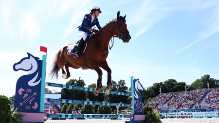 JO de Paris : quatre chevaux de la Garde républicaine, dont celui d’une médaillée, décorés lundi