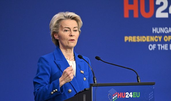 « Baisse du prix de l’énergie » : Ursula von der Leyen propose à Donald Trump de remplacer le gaz russe par du gaz américain