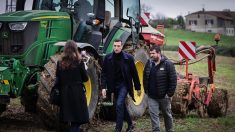 Le « pronostic vital de l’agriculture française » est « engagé », estime Jordan Bardella depuis le Lot-et-Garonne