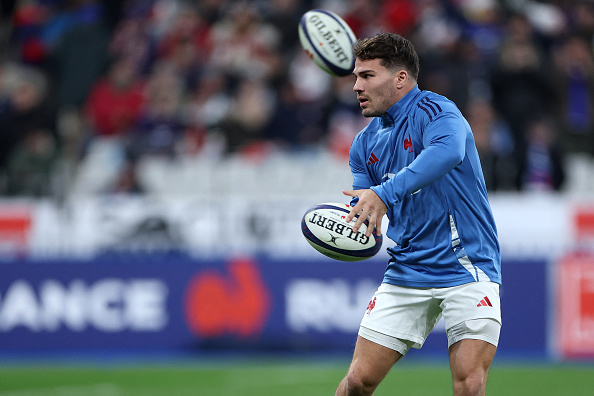 Rugby : Antoine Dupont en course pour être nommé meilleur joueur du monde à VII