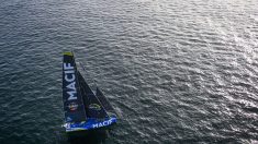 Charlie Dalin mène toujours la flotte du Vendée Globe