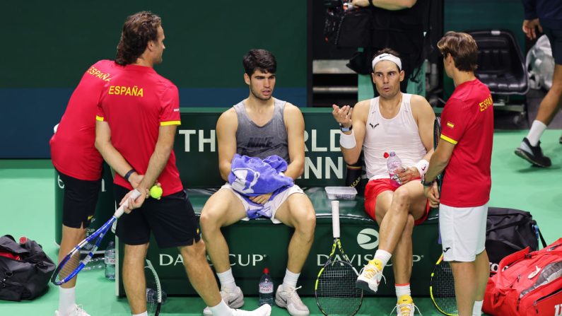 Rafael Nadal, dont la carrière professionnelle pourrait prendre fin mardi à Malaga après 23 années passées sur le circuit, s'apprête à vivre une journée aussi incertaine qu'émouvante. (Photo : Matt McNulty/Getty Images for ITF)