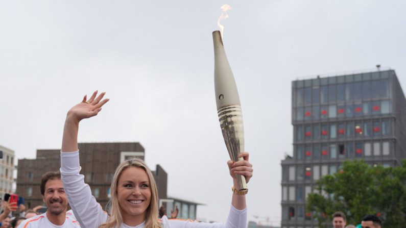 Lindsey Vonn, championne olympique en 2010, va tenter à 40 ans "de retrouver la compétition", plus de cinq ans après avoir mis fin à sa carrière. (Photo : DAVID GOLDMAN/POOL/AFP via Getty Images)