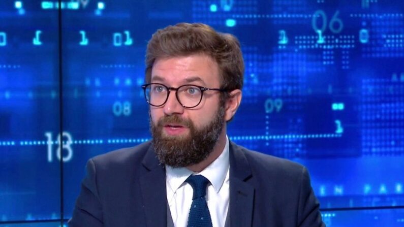 Polémique Yassine Belattar : "Cette histoire montre que 'l’humoriste' est toujours l’un des visiteurs du soir d’Emmanuel Macron"