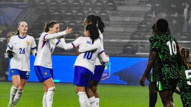 L'équipe de France féminine, en rodage depuis l'intronisation de Laurent Bonadei, s'est imposée facilement en match amical samedi face au Nigeria (2-1). (Photo : JEAN-FRANCOIS MONIER/AFP via Getty Images)