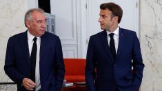 Emmanuel Macron et François Bayrou, une cohabitation qui tangue