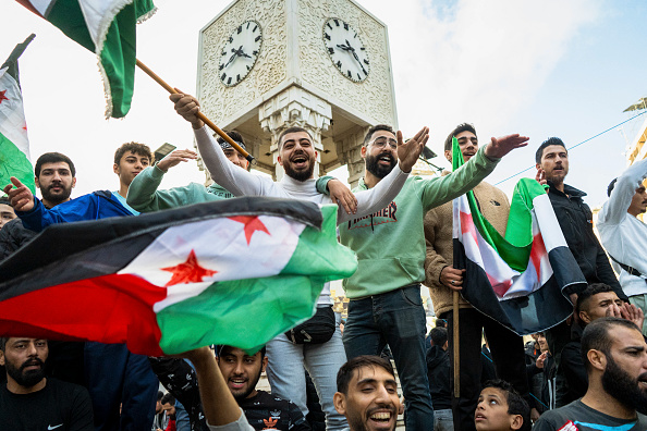 Célébrations à Tariq Jdide, Beyrouth, après la chute du régime de Bachar al-Assad. 08 décembre 2024. (NAEL CHAHINE/Middle East Images/AFP via Getty Images)