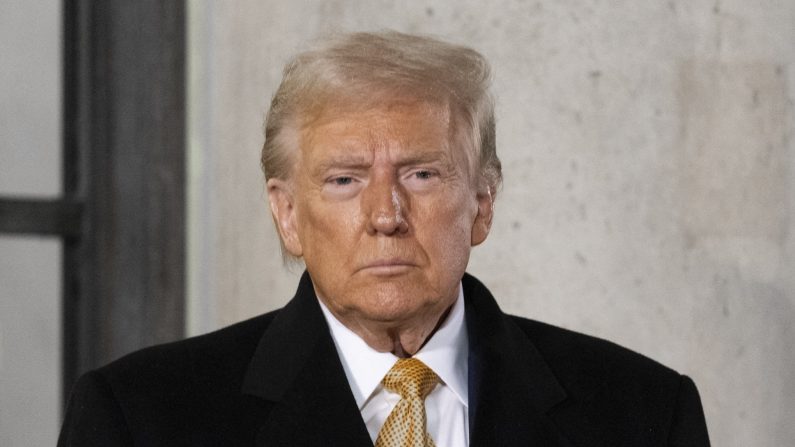 Le président élu américain Donald Trump au palais présidentiel de l'Elysée à Paris le 7 décembre 2024. (Magali Cohen/Hans Lucas via AFP Getty Images)