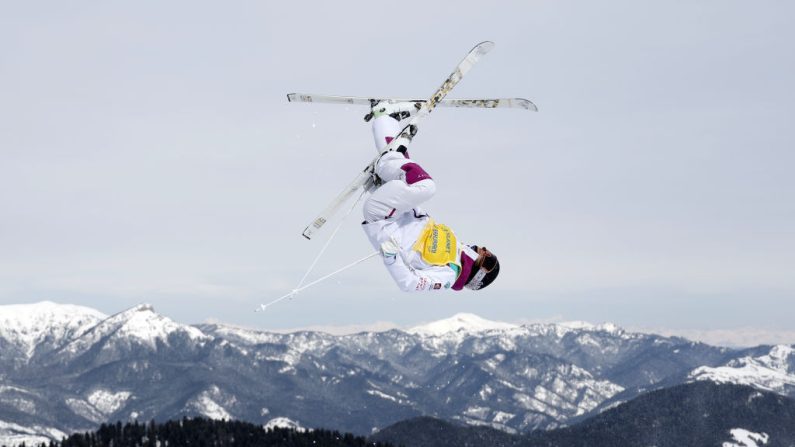 La skieuse acrobatique Perrine Laffont, championne olympique sur les bosses en 2018, a terminé deuxième vendredi à Idre Fjall (Suède) de la deuxième épreuve de la Coupe du monde, confirmant sa très bonne forme après une saison de pause. (Photo : Alexis Boichard/Agence Zoom/Getty Images)