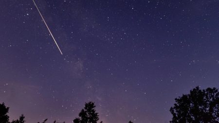 Levez les yeux ! Le ciel fait ses adieux à 2024 avec trois pluies de météores en décembre