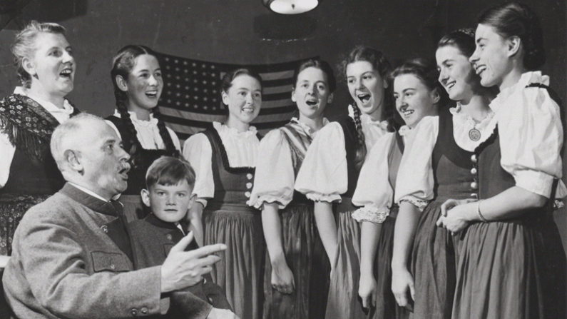 Les chanteurs de la famille Trapp en 1941 (Crédit photo : Trapp Family Lodge)